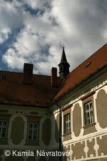 * Z DĚNÍ VE MĚSTĚ